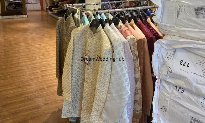 Manyavar  Mohey hyderabad